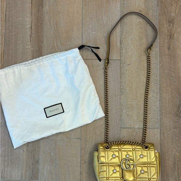 Gucci Pearl GG Marmont Flap Bag Embellished Matelasse Leather Mini - Picture 1 of 15